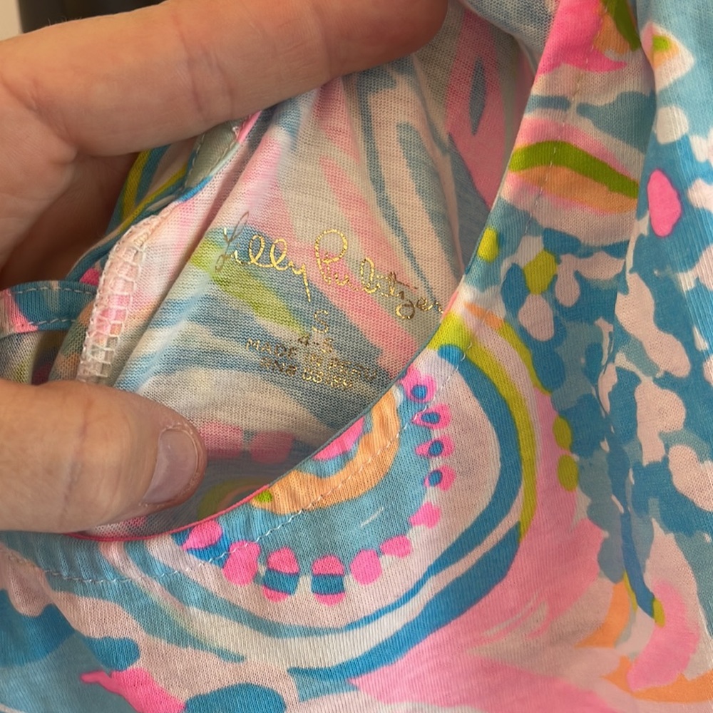 Lilly Pulitzer. - Picture 3 of 4